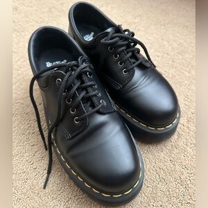 Dr. Martens 8053 leather platform casual shoes